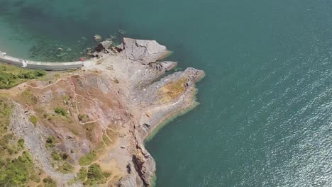 Aerial-Top-Down-shot-revealing-the-English-Channel-from-a-Cliffside