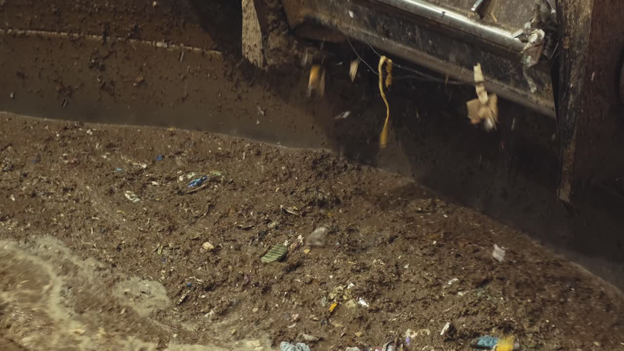 el proceso de reciclaje de papel la celulosa de la instalación de reciclaje de papel