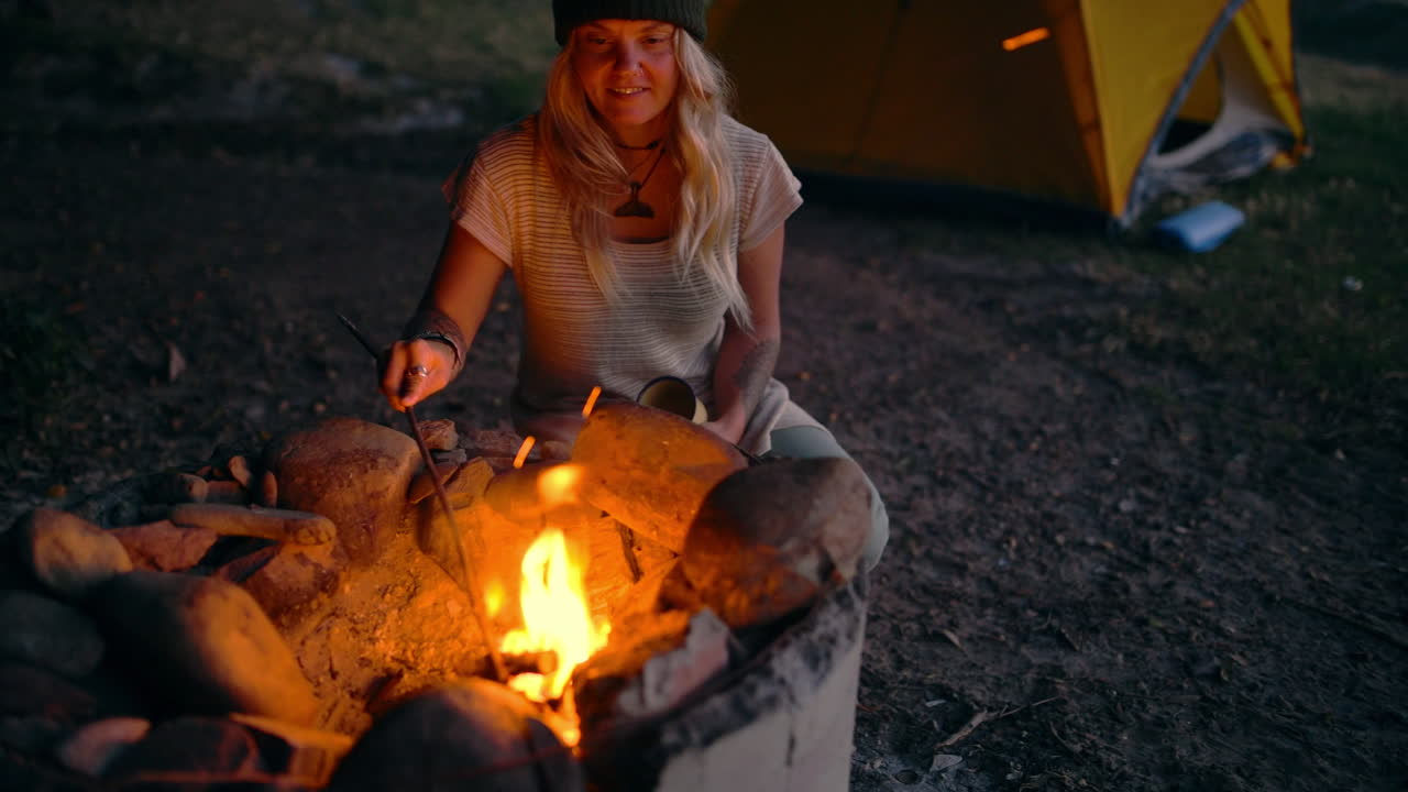 방금 불을 준비하고 있어요
