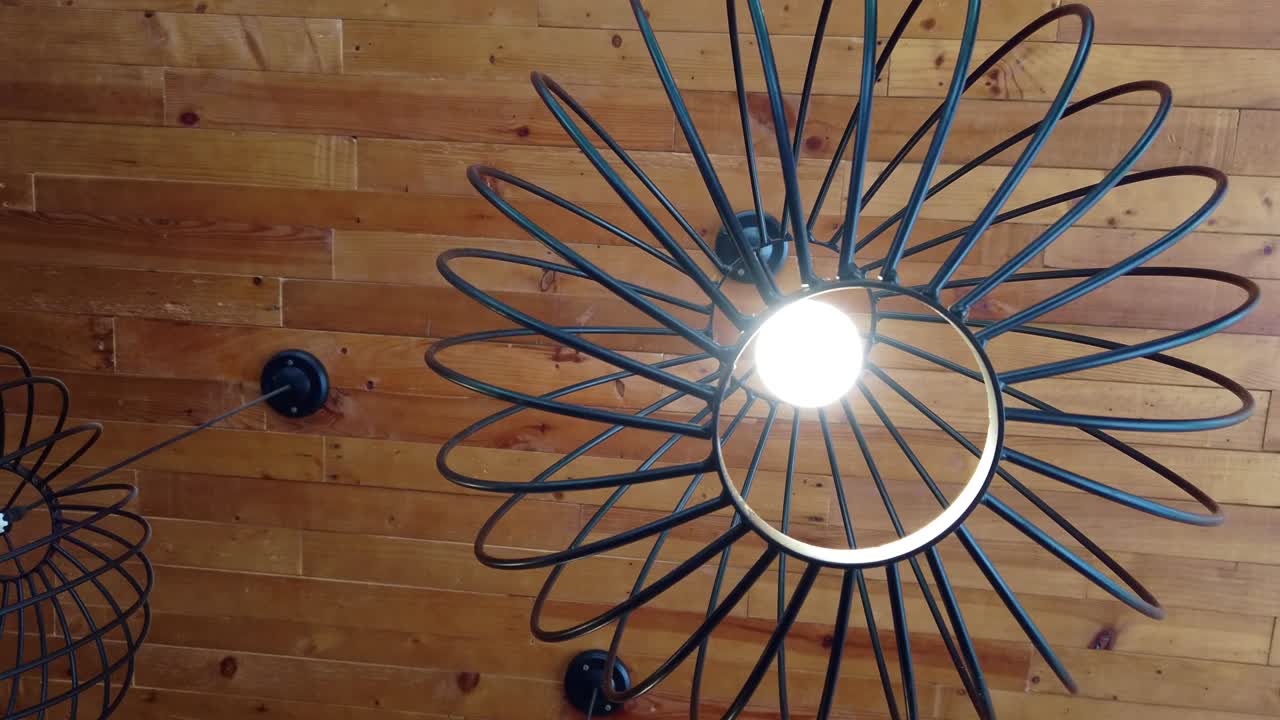 베트남 하노이에 있는 커피의 컨셉 라이트