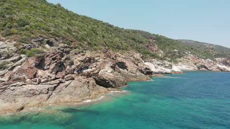 Beach-Potoki,-east-Pelion,-Greece