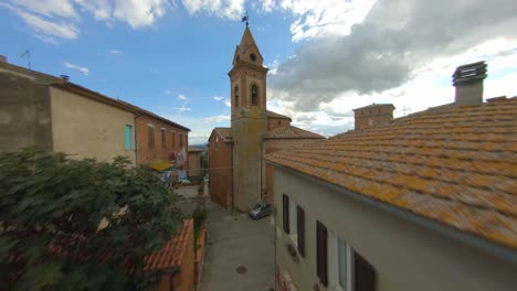 la chiesa di san cristoforo a bettolle, sinalunga, toscana