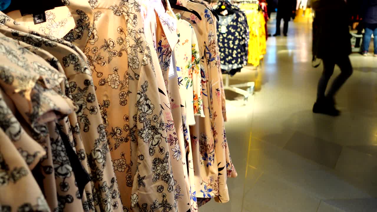 유럽에서 쇼핑: 아웃에서 상품의 선택, 유럽의 상점에서 할인