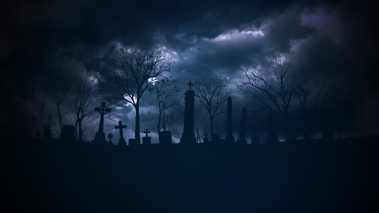 mystischer halloween-hintergrund mit dunklen wolken und grab auf friedhof 1