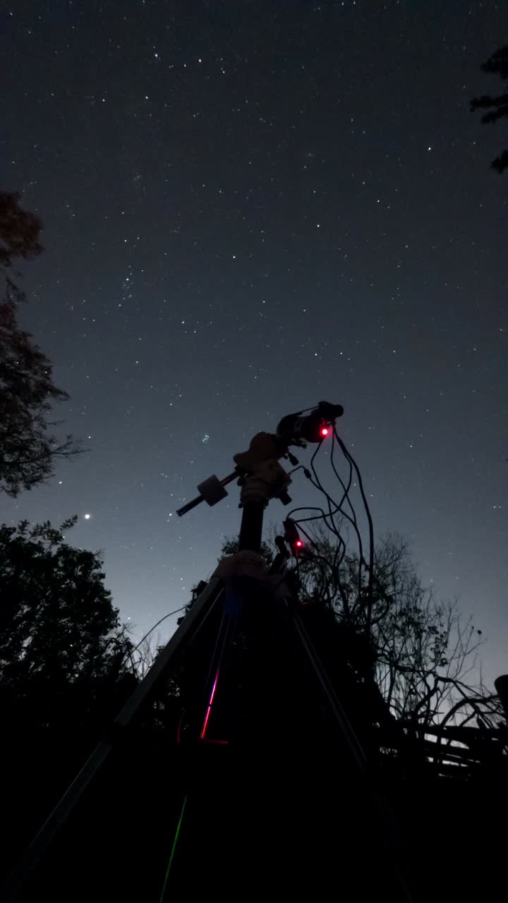 Telescope And Camera On A Star Tracker Photographing Deep Sky Objects In The Night, Vertical Timelapse.