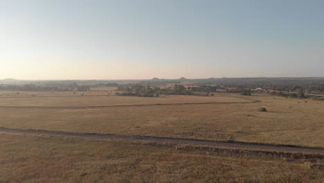 vista aérea de una antigua pista de carreras abandonada donde solía correr la fórmula 3