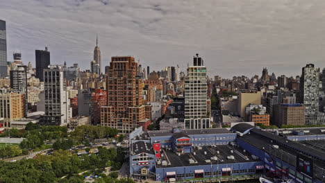 nyc new york aerial v452 flyover hudson river capturing waterfront parks, chelsea piers recreational complex and midtown manhattan skyscrapers cityscape - shot with mavic 3 pro cine - september 2023