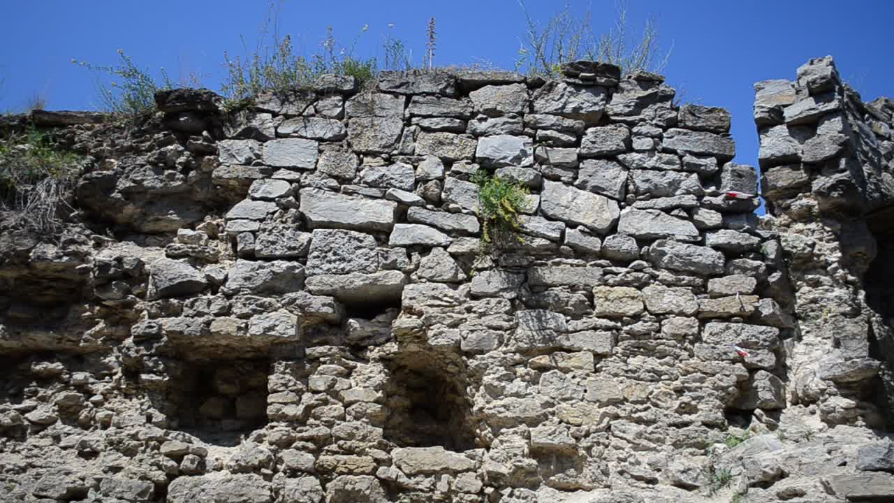 Pengambilan gambar dinding di benteng. Benteng Kamenetz-Podolsk, Ukraina.