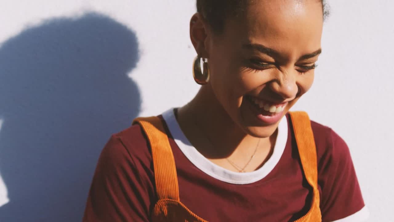 Il ritratto della donna sorridente