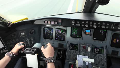 real time takeoff view as seen by the pilot in a modern medium size jet