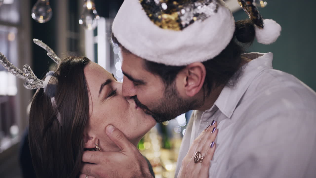 Dimentica il vischio, mostra il tuo amore ogni giorno