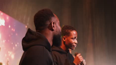 praise and worship performance