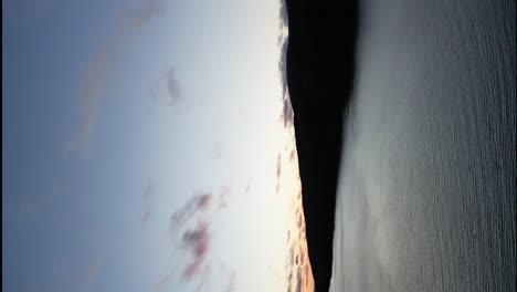 drone vertical disparó video de una increíble puesta de sol