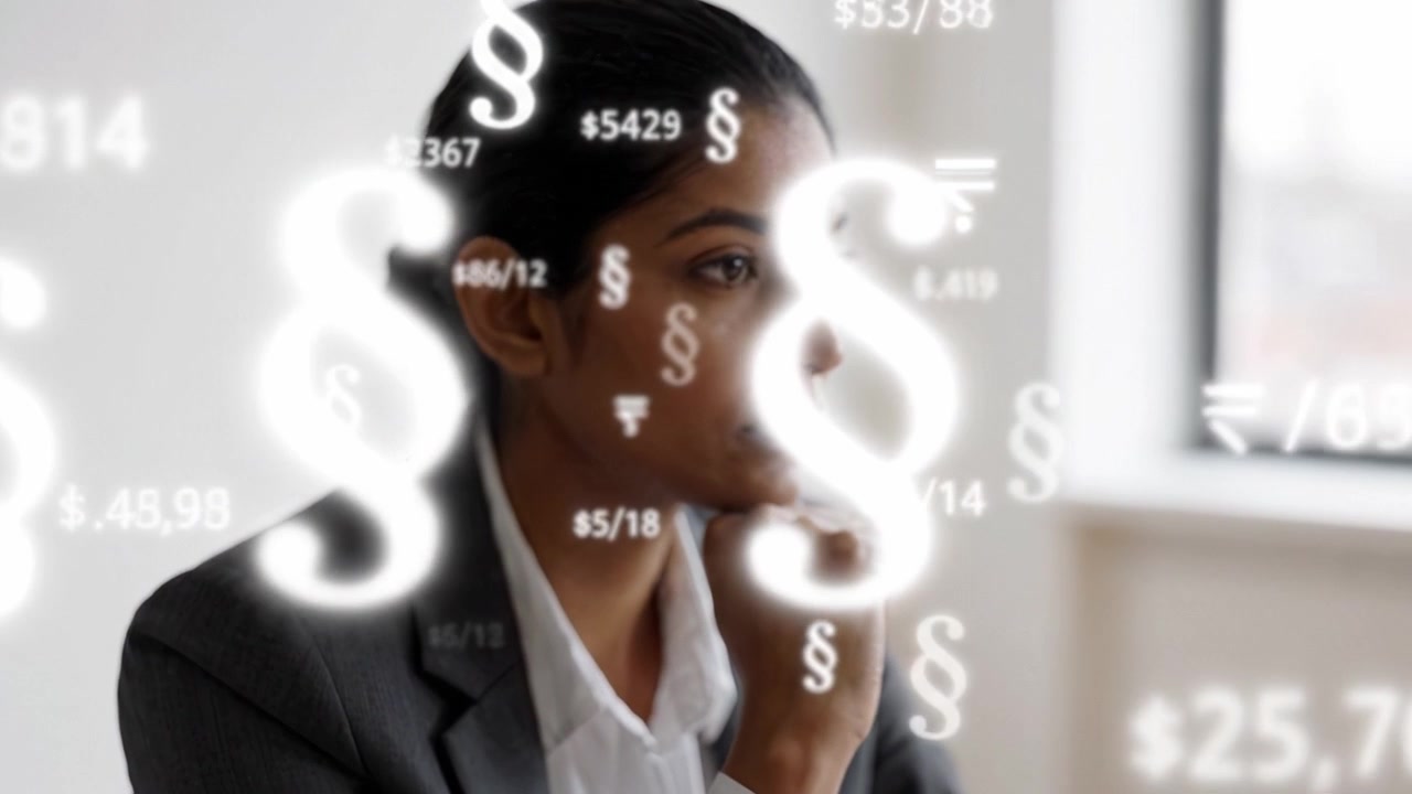 Professionista Contemplativo che Analizza Dati Finanziari e Concetti Legali con Profonda Concentrazione in un Moderno Ambiente d'Ufficio