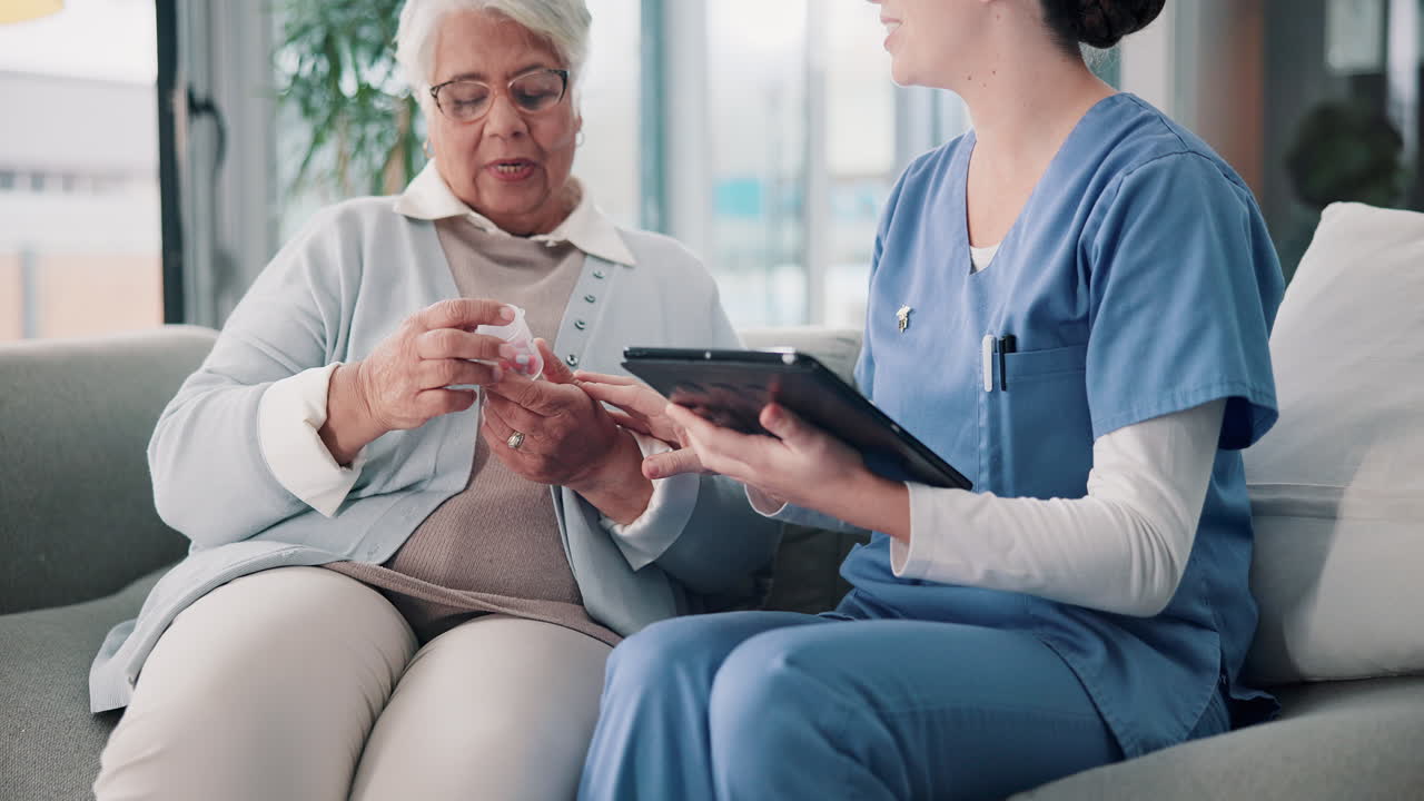 Home Healthcare Visit: Nurse Consulting with Elderly Patient