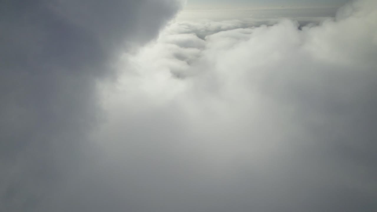 위 에서 볼 수 있는 구름 풍경