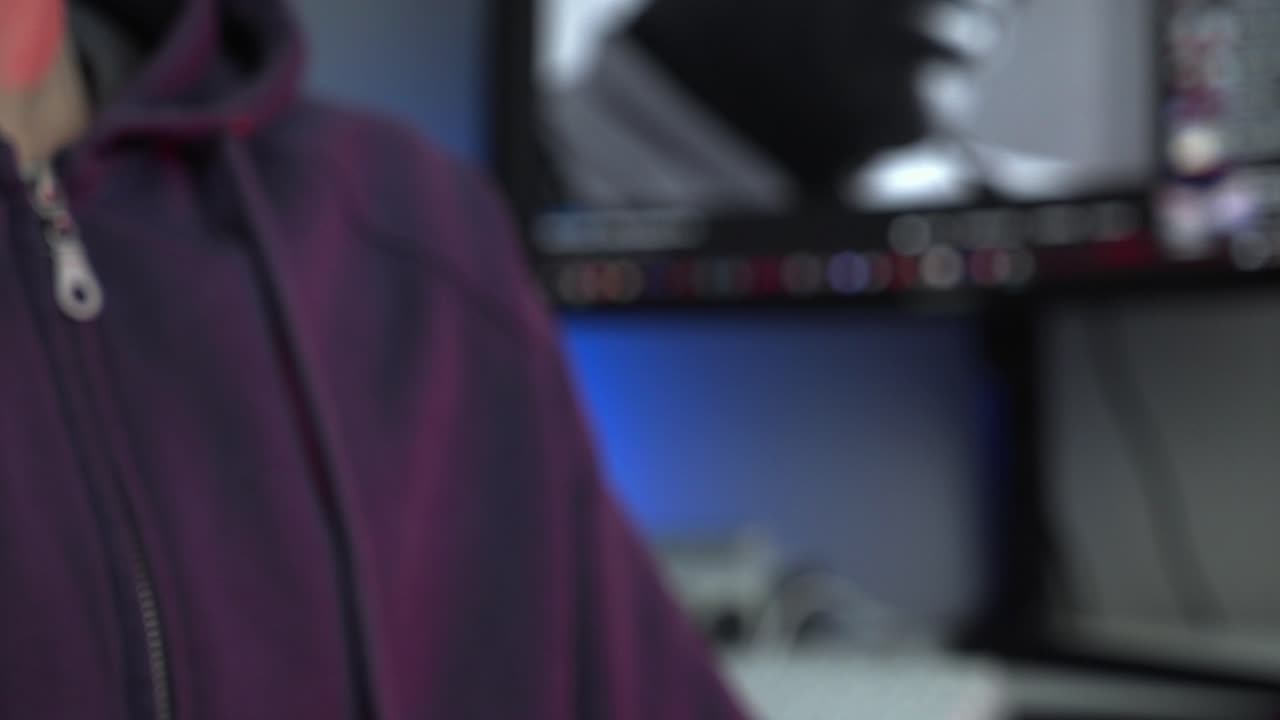 Close-up of a Person Holding a Green Silicone Airpods Case