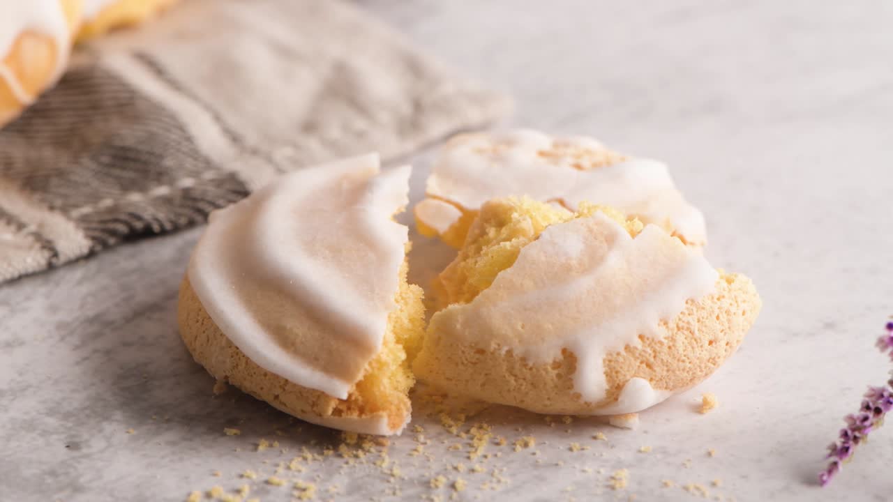 gallinas con cubierta de clara de huevo