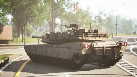 Tanque-Blindado-En-La-Gran-Ciudad