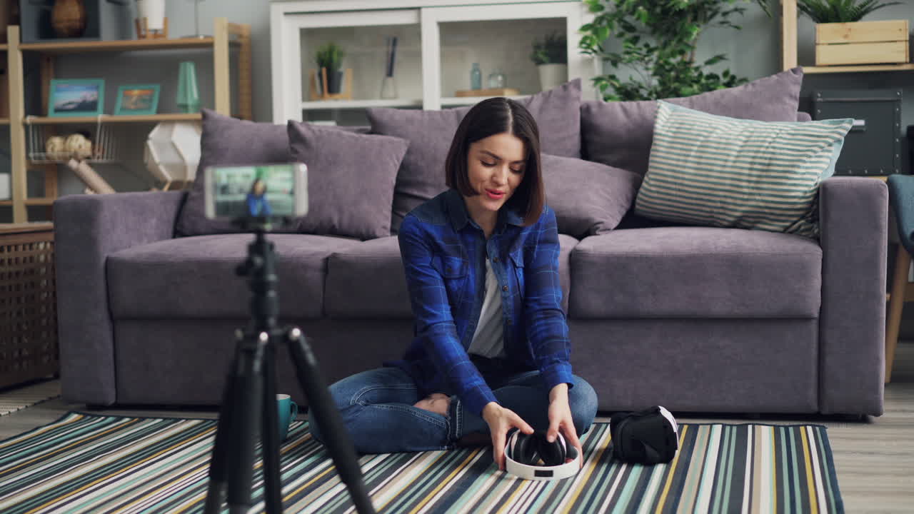 VR Headset Review - Unboxing and Demo at Home