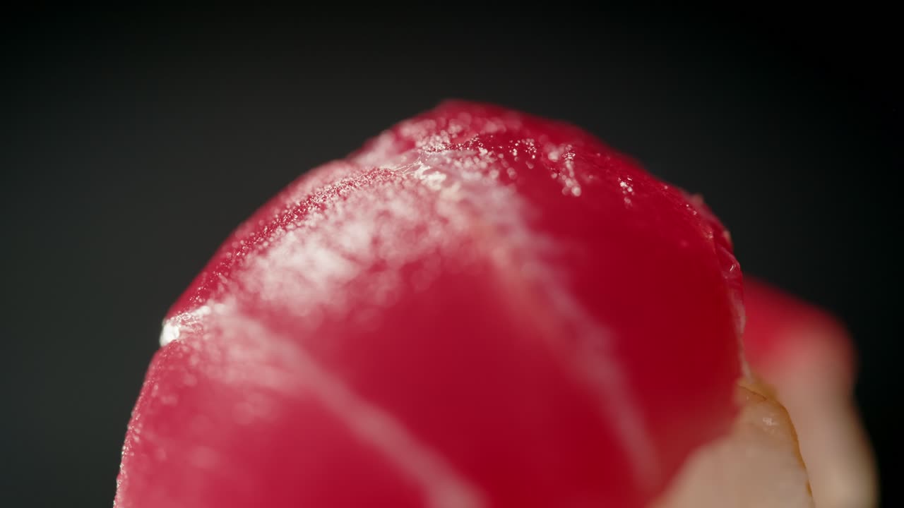 사시미 접시, 일본식 레스토랑, 현대 카페에서 신선한 과 연어 조각, 전통 음식, 생선 은 물고기 요리, 오메가 3