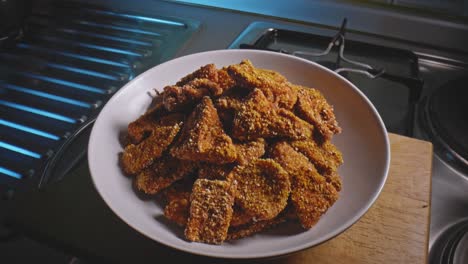 Freshly-cooked-homemade-chicken-nuggets