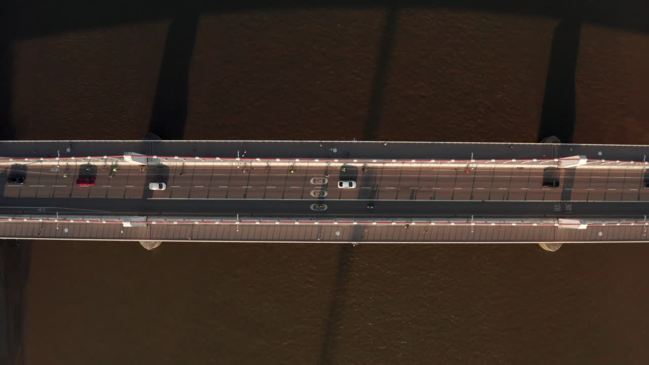 ⁇ 시 브리지 런던 위에서 찍은 공중 촬영