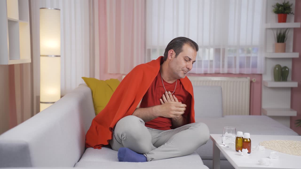 el hombre con la tos.