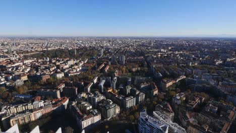 Establishing-shot-of-Milan-from-above