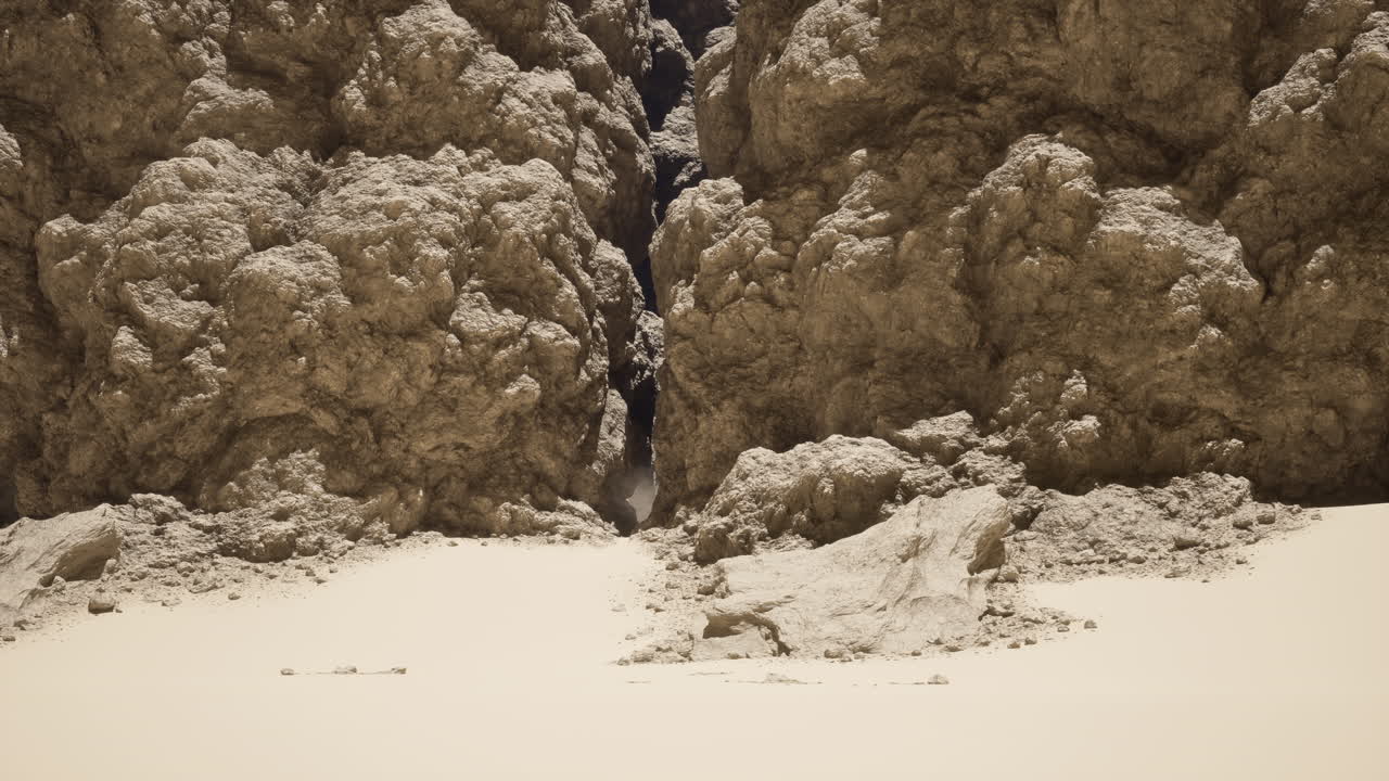 узкий каньон с высокими каменными стенами и песчаным полом