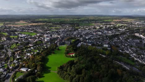 Castillo-De-Kilkenny,-Condado-De-Kilkenny,-Irlanda,-Septiembre-De-2023