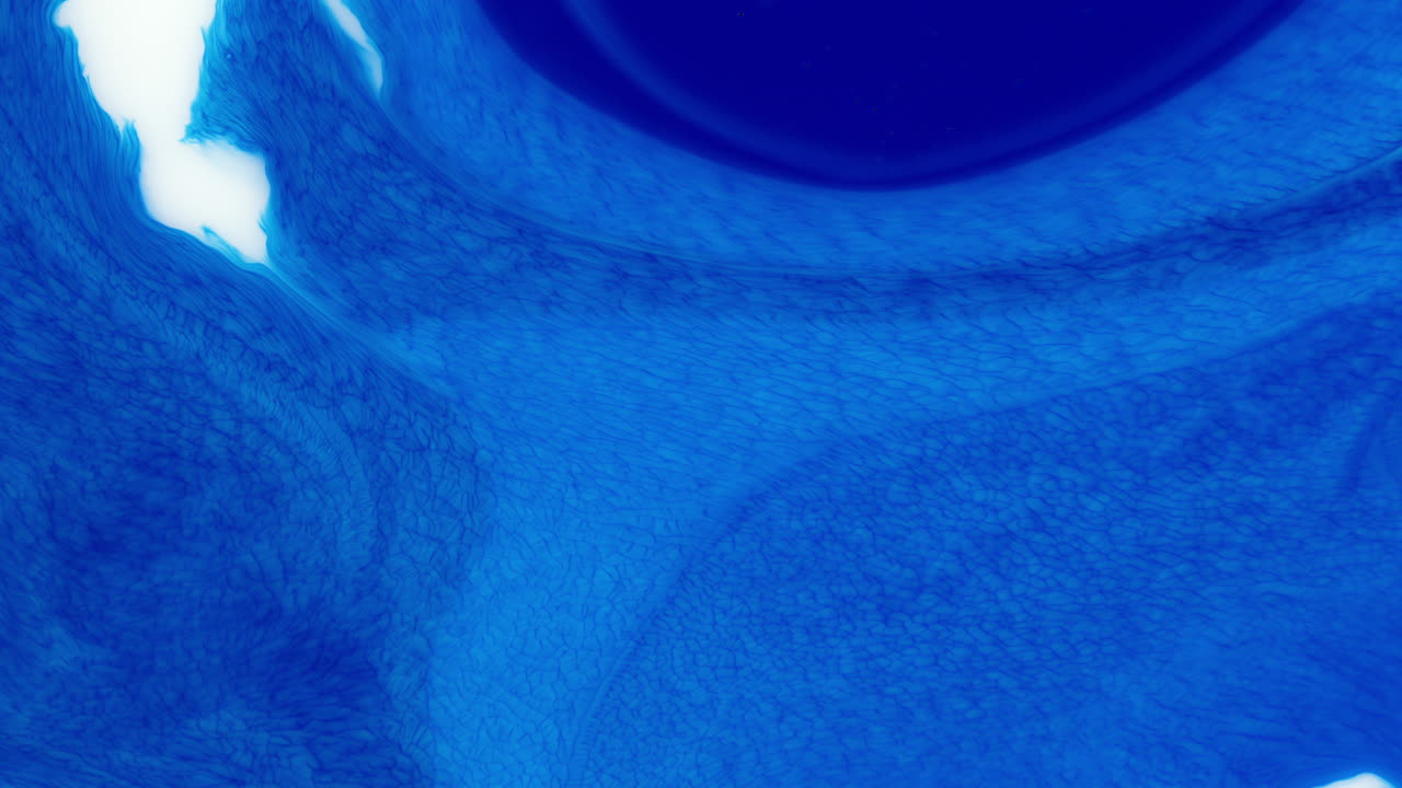 fuoriuscita di inchiostro blu, sfondo banner visual liquid art, concetto di oceano visual, sfondo bianco