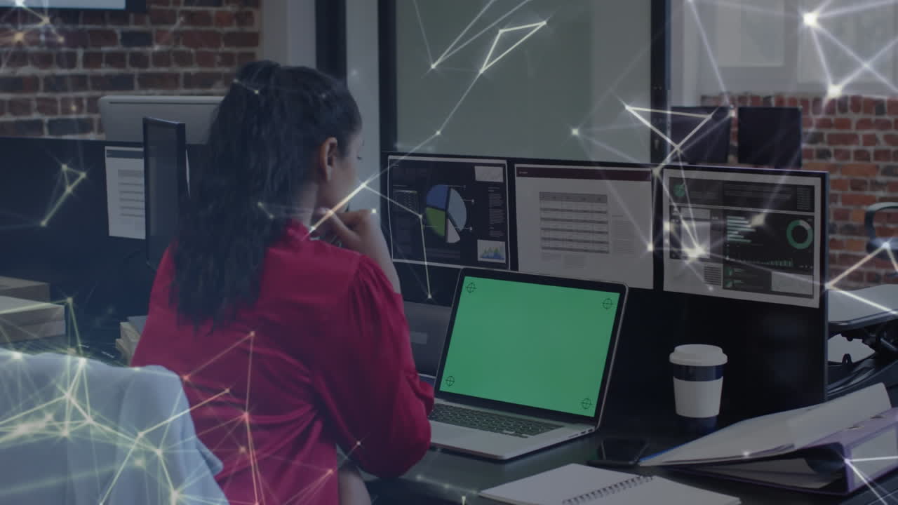 animación de la red de conexiones sobre mujeres de negocios que trabajan en la oficina