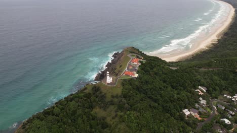 Drone-Shot-of-Byron-Cape-Lighthouse-and-Tallow-Beach,-Byron-Bay,-New-South-Wales,-Australia