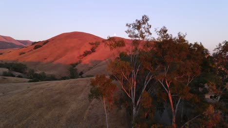 An-Excellent-Aerial-Shot-Of-Sunset-On-The-Mountains-In-San-Luis-Obispo-California