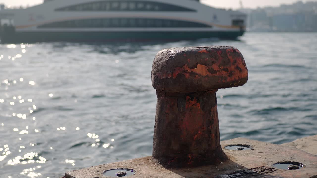 항구 에 있는 녹말 한 기둥 의 클로즈업