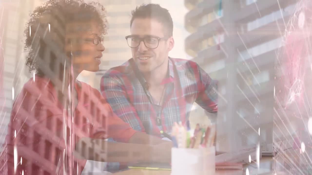 red de conexiones contra diversos colegas masculinos y femeninos que discuten en la oficina