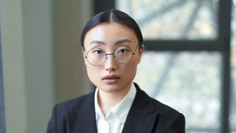 asian businesswoman portrait