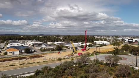 Vista-Aérea-De-La-Extensión-Ferroviaria-Yanchep-Cerca-De-La-Estación-De-Mayordomo-De-Perth,-Australia