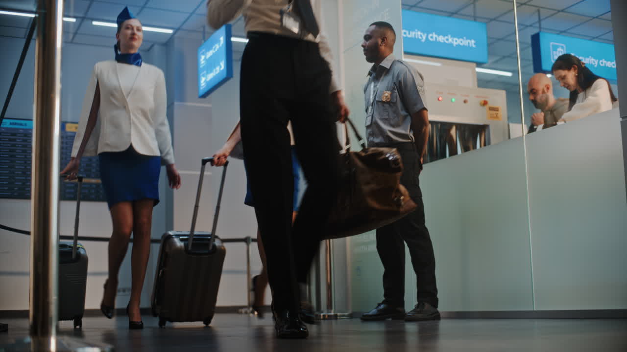 공항 보안 체크포인트