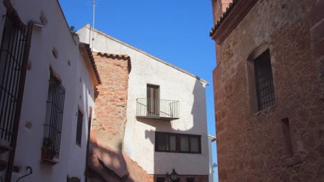 vieilles rues médiévales historiques de vilafames, castellon, espagne - plan moyen