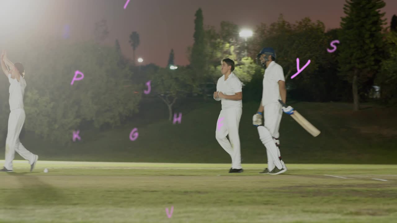 Bowler die rent en bowlt onder de lichten bij cricket, waardoor een geanimeerd balpad en een team ontstaan dat feestviert