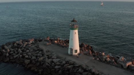 vista aérea de walton light house, santa cruz california, autopista 1