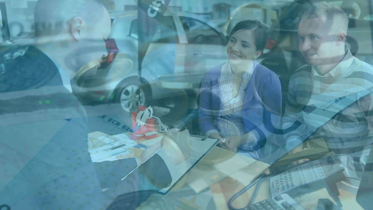 animación de monedas que caen sobre billetes de euro sobre una pareja caucásica hablando con un hombre caucásico