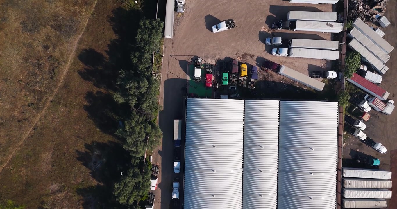 Overhead shot of various activities in the northern area of the Mexico City metropolitan zone