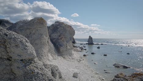 rauk auf der insel gotland in schweden