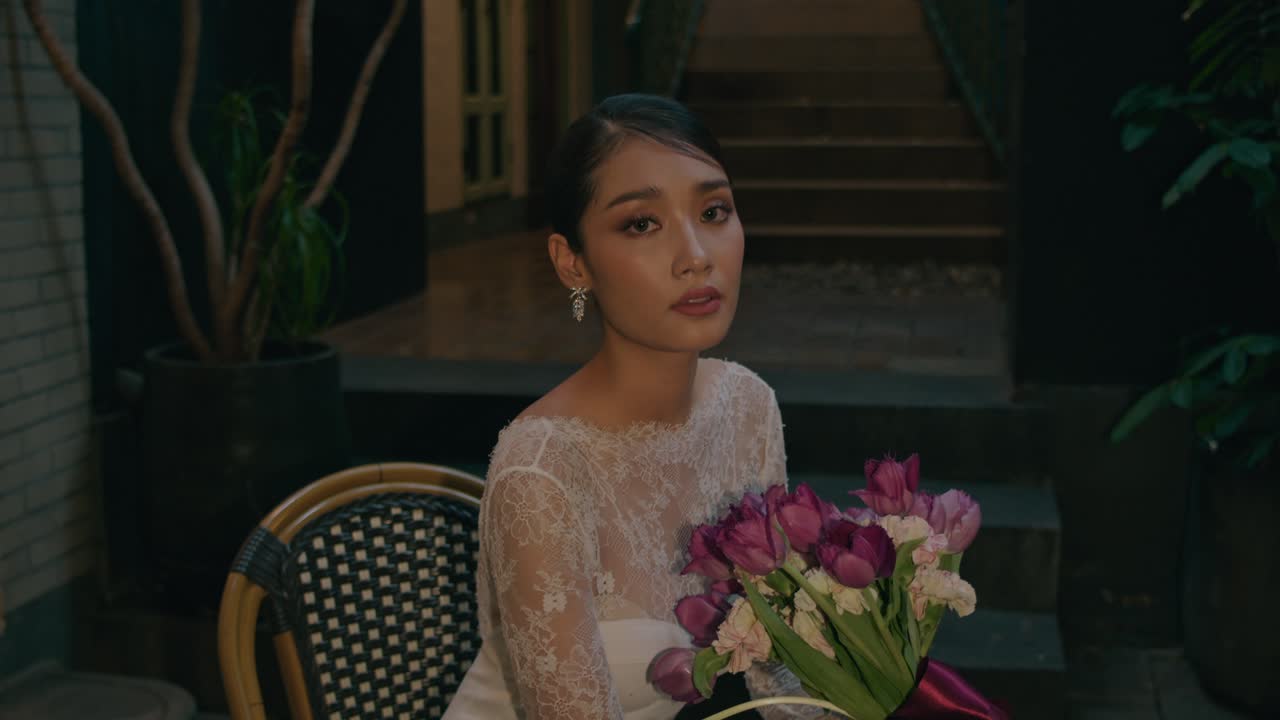 Bride Portrait in Garden