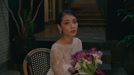 bride portrait in garden