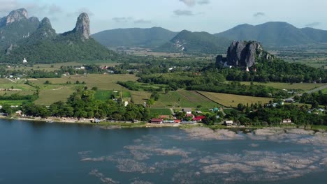 nikhom sang ton eng, distrito de mueang, lopburi, tailandia y el embalse de sub lek