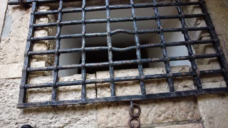 Rusty-Metal-Rack-On-The-Ancient-Belem-Tower-In-Lisbon,-Portugal